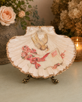 Love Letters Trinket Shell complete with Stand ✨