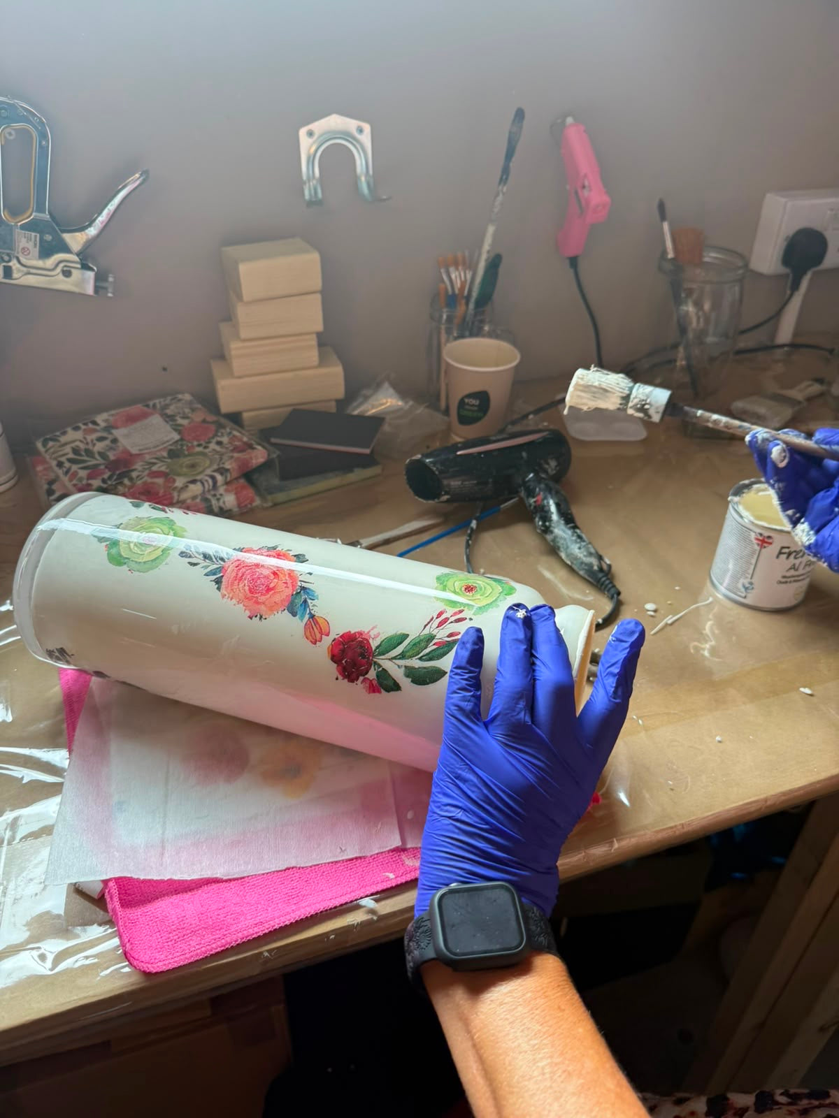 ✨ Reverse Glass Decoupage Masterclass Wednesday 18th November 2026 11-2pm