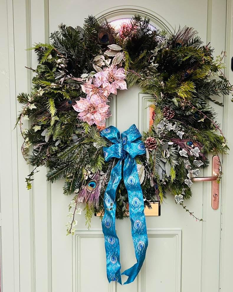 Christmas Wreath Workshop 🎄

Wednesday 9th December | 6.30 –9.30pm