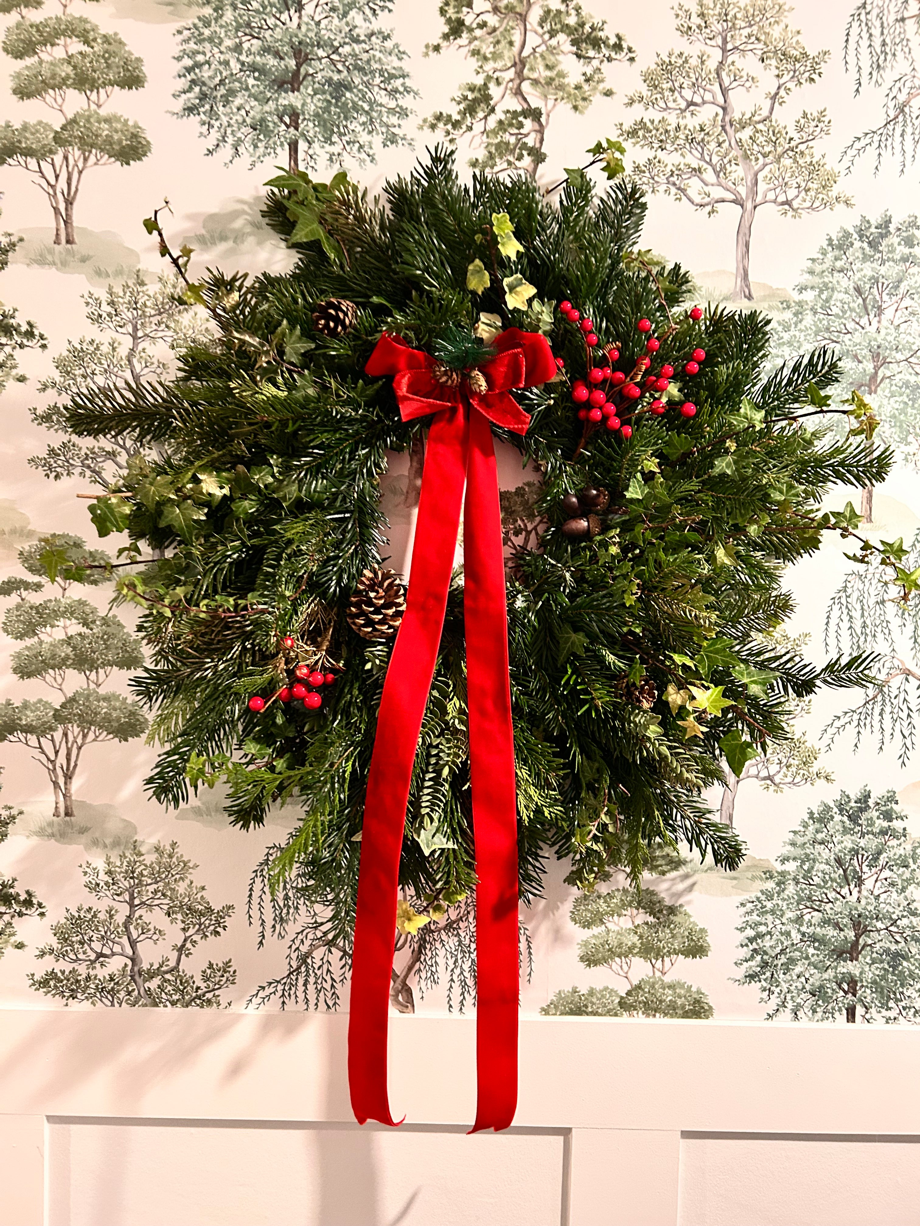 Christmas Wreath Workshop 🎄

Wednesday 9th December | 6.30 –9.30pm