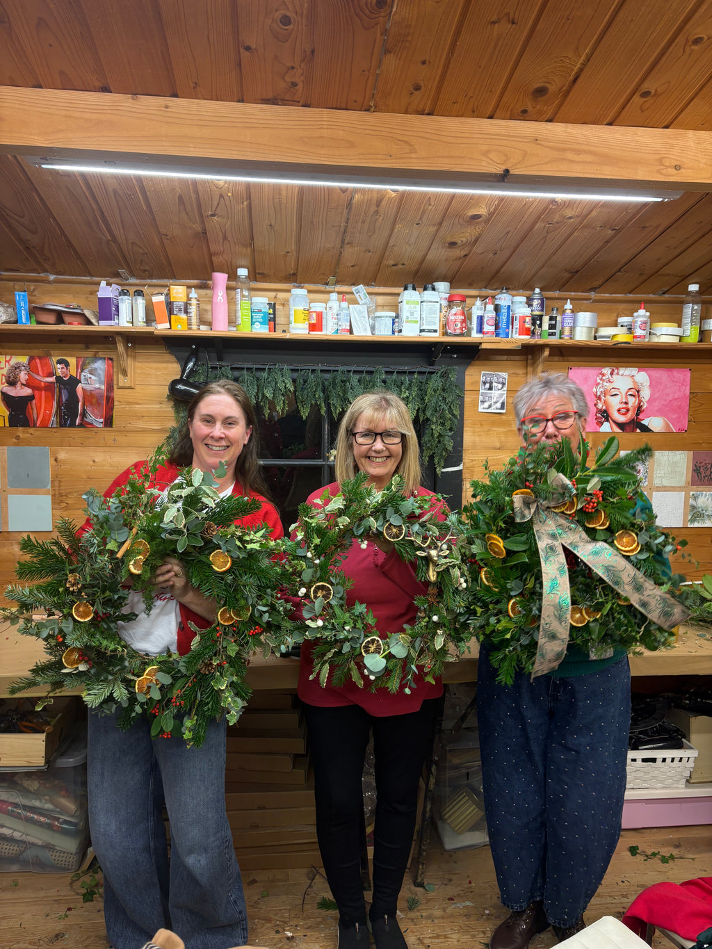Christmas Wreath Workshop 🎄

Wednesday 9th December | 6.30 –9.30pm