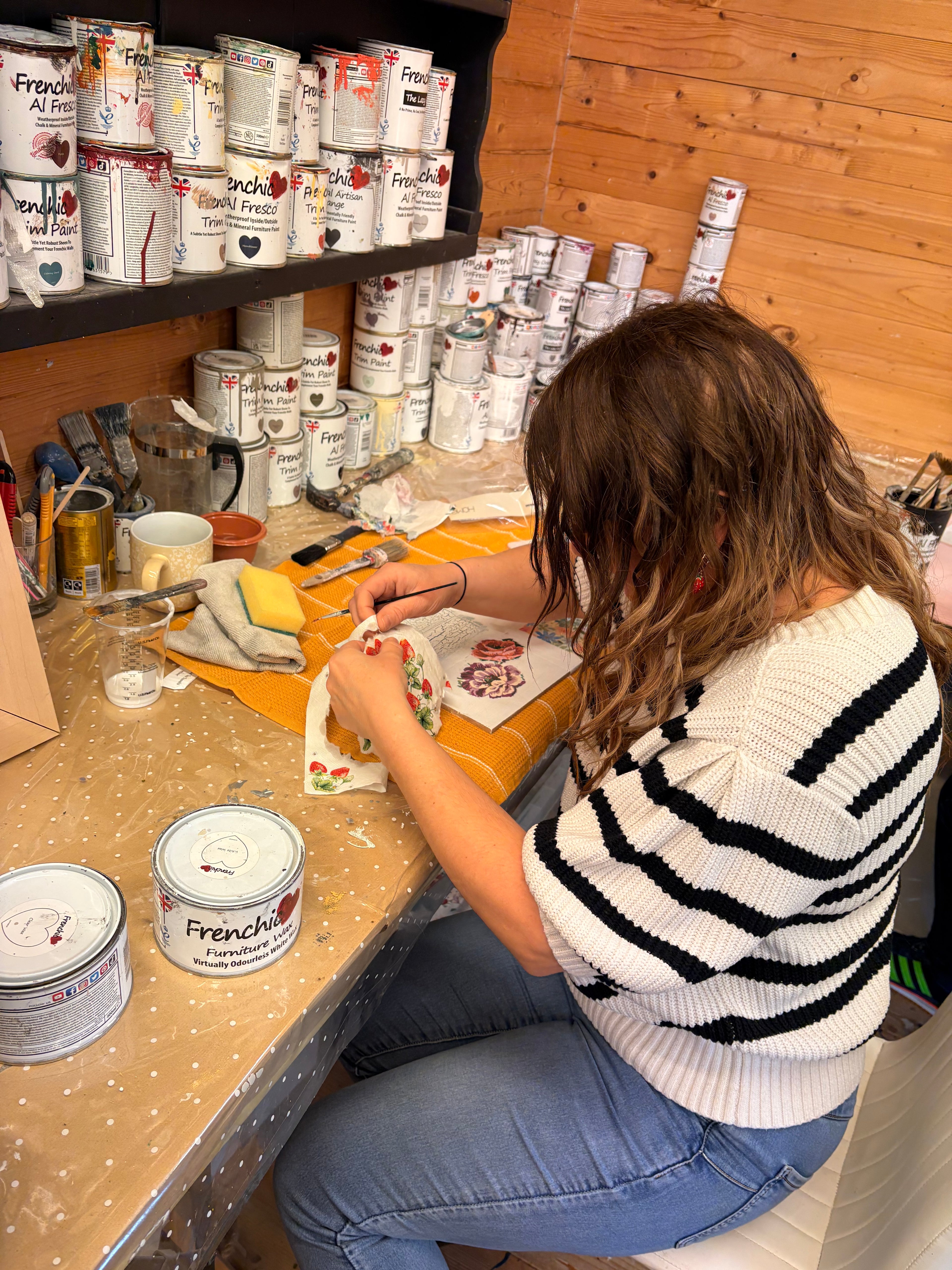 Decorative Effects Half Day Workshop

Saturday 25th July | 10-2pm approx.)