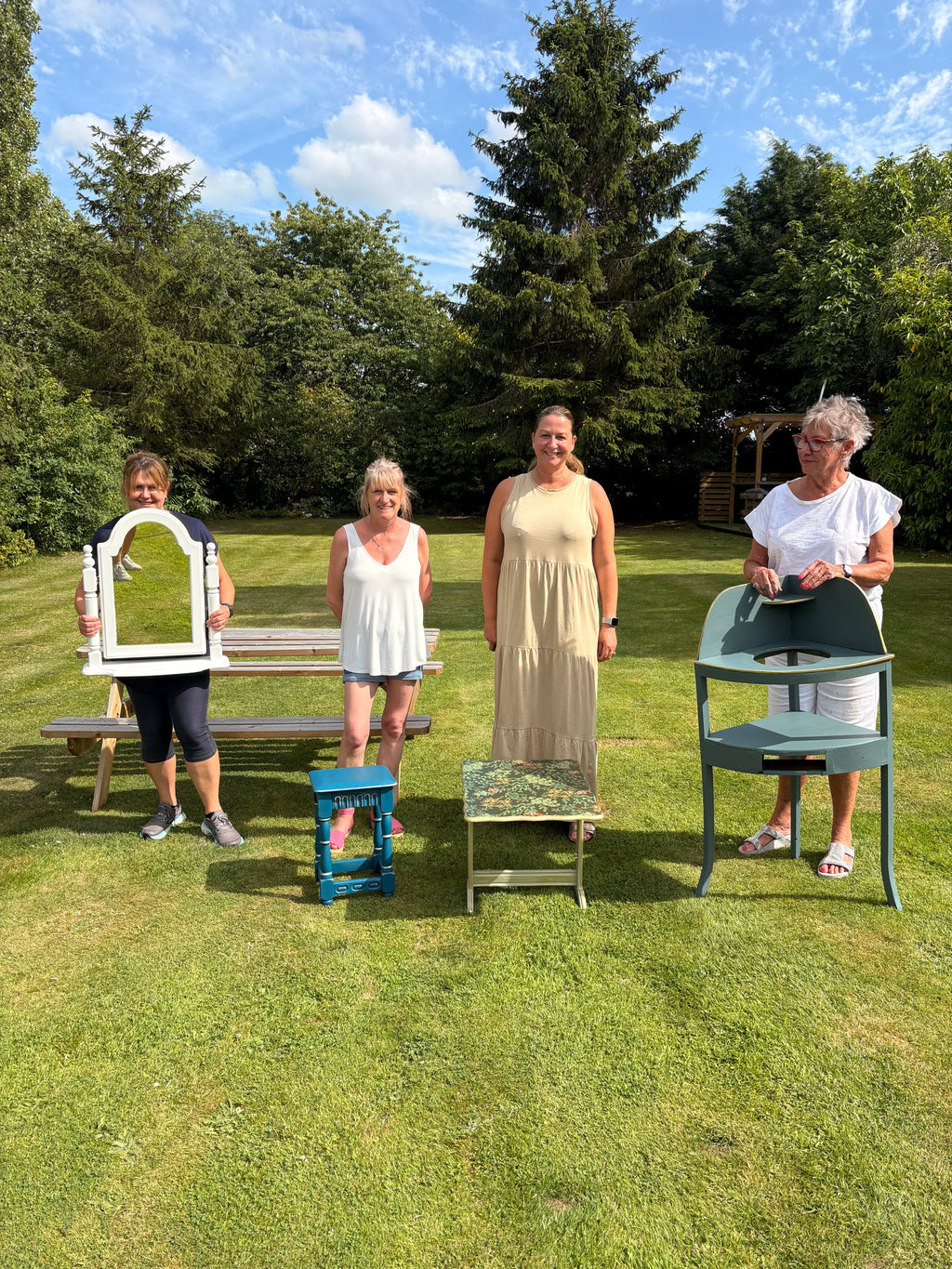 Beginner’s Upcycling Furniture Workshop -Full Day. Sunday 6th December 10.30-1630
